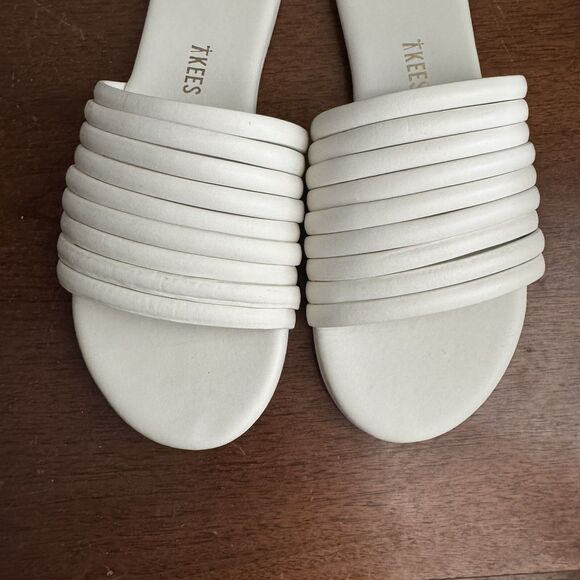TKEES Shoes - TKEES Caro Cream Leather Flat Sandals Womens Sz 7 Slides